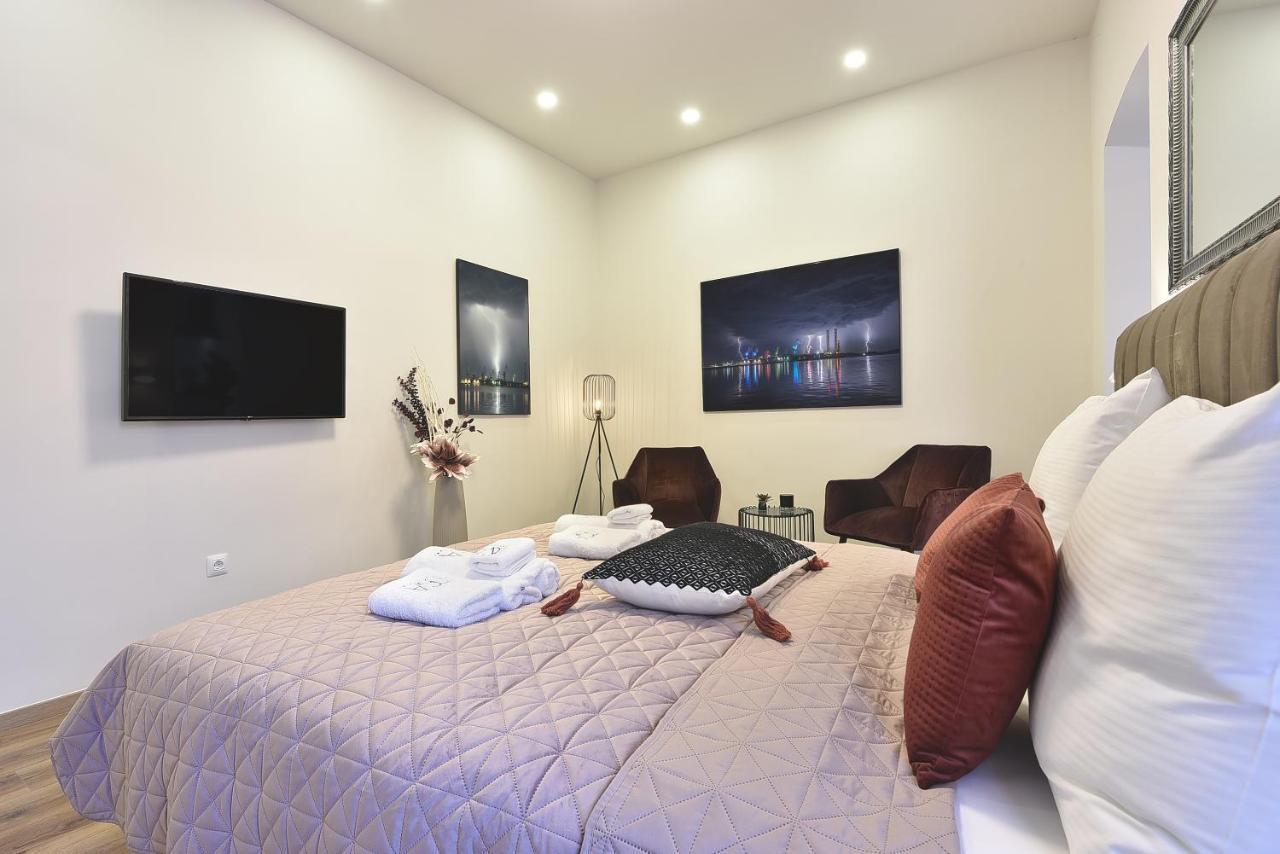 D&A Central Luxury Apartments With Free Parking Pula Ngoại thất bức ảnh