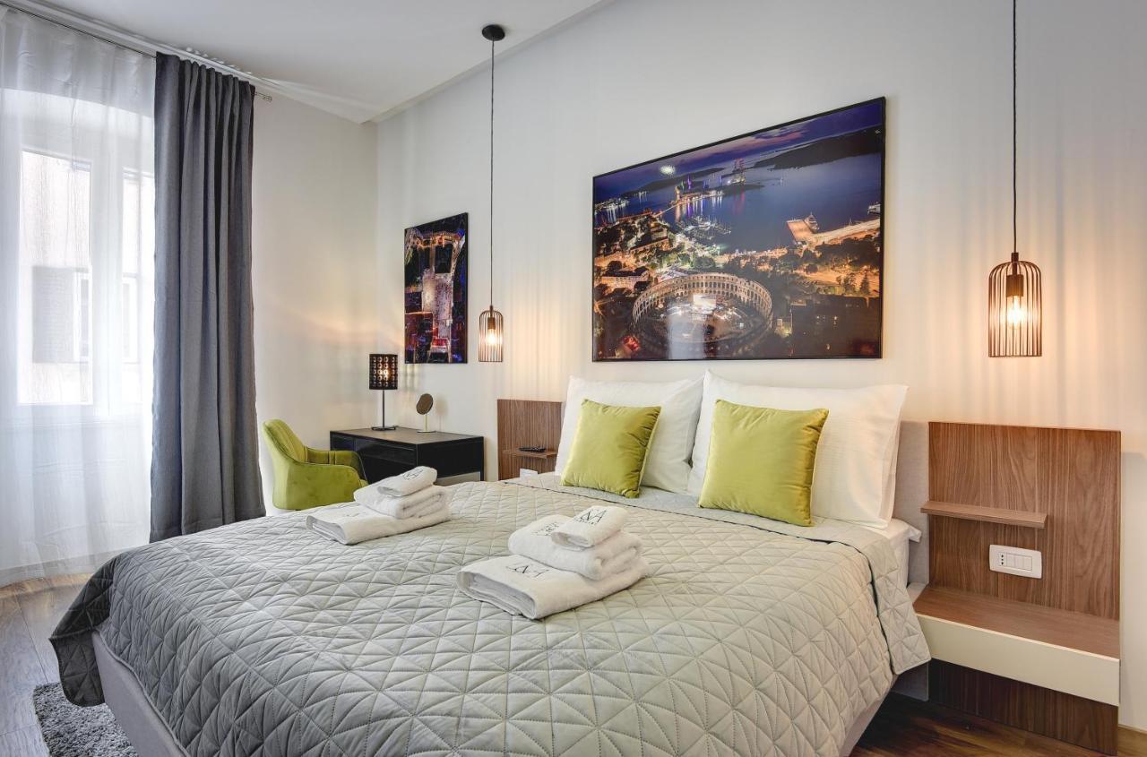 D&A Central Luxury Apartments With Free Parking Pula Ngoại thất bức ảnh