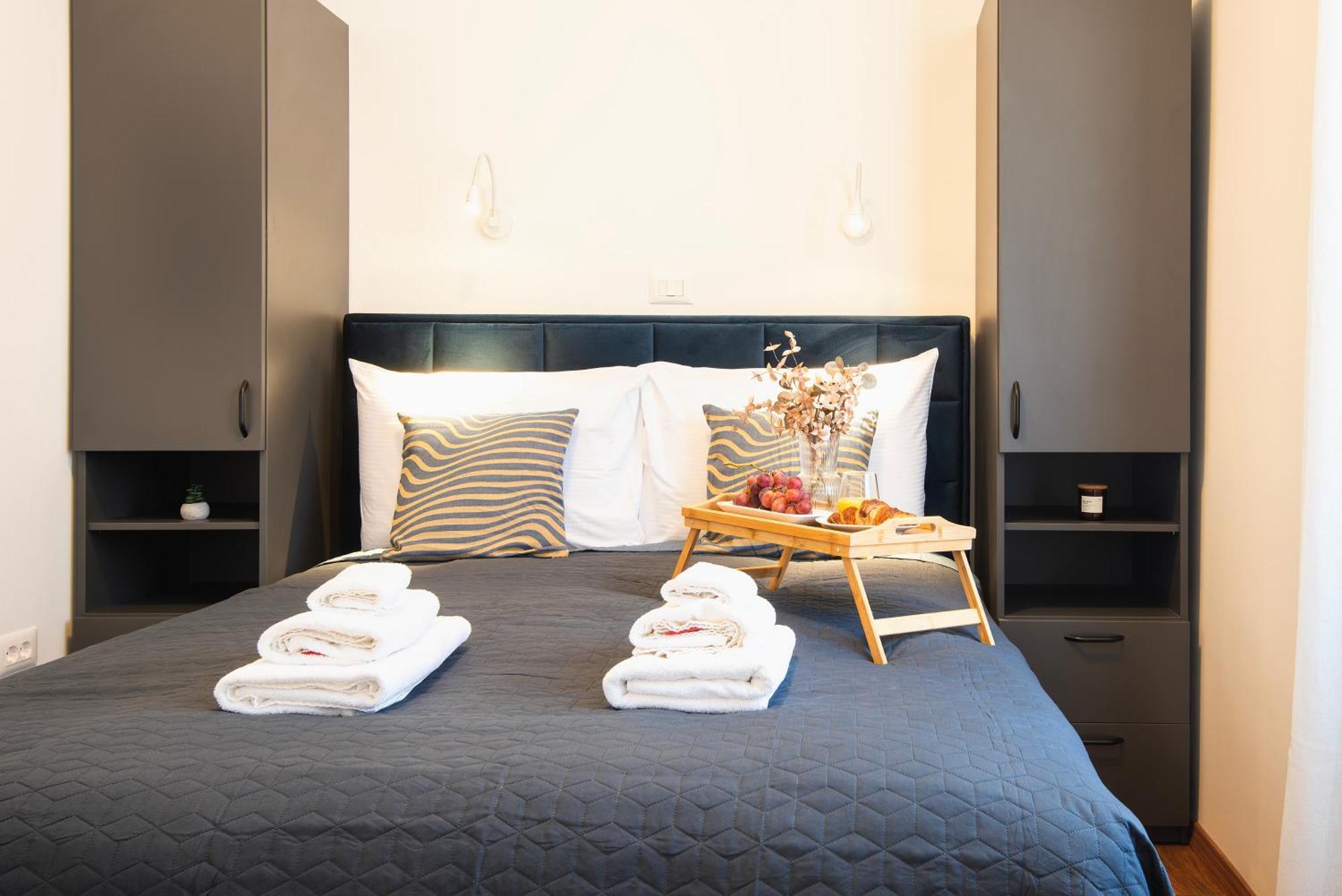 D&A Central Luxury Apartments With Free Parking Pula Ngoại thất bức ảnh